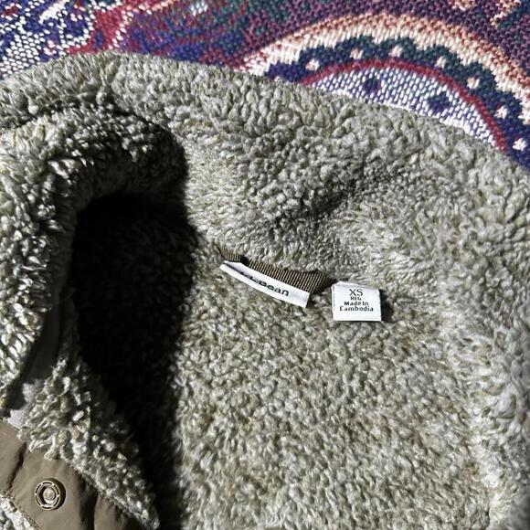 L.L.BEAN Women's Hi-Pile Soft Fleece Pullover Sweater Dark Olive Size XS - Picture 2 of 7